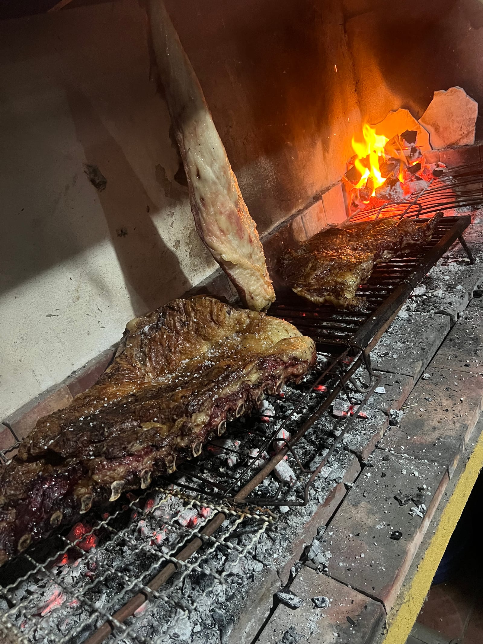Asado en la peña