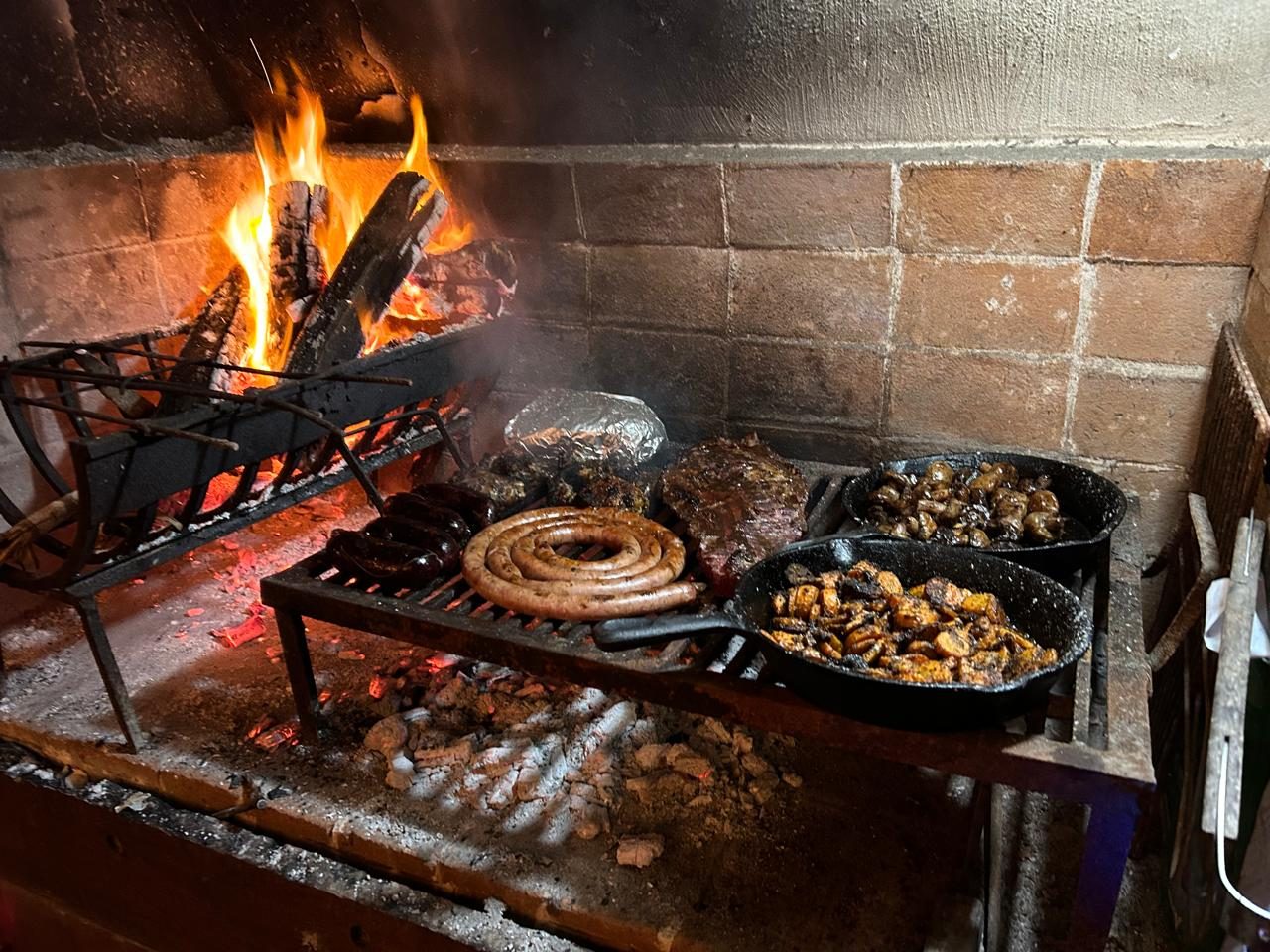 Foto 3 de Parrilla / Horno de barro ARG tintes MX