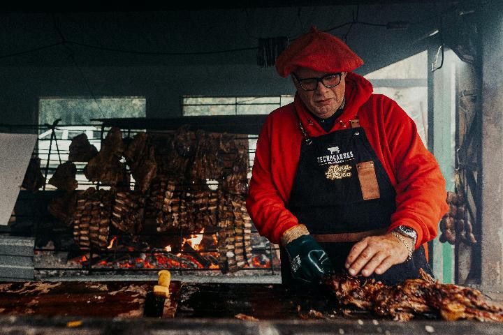 Asado de autor en La Cueva de Ruco